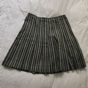 Club Monaco Pleated Wool Blend Skirt Black/White 8